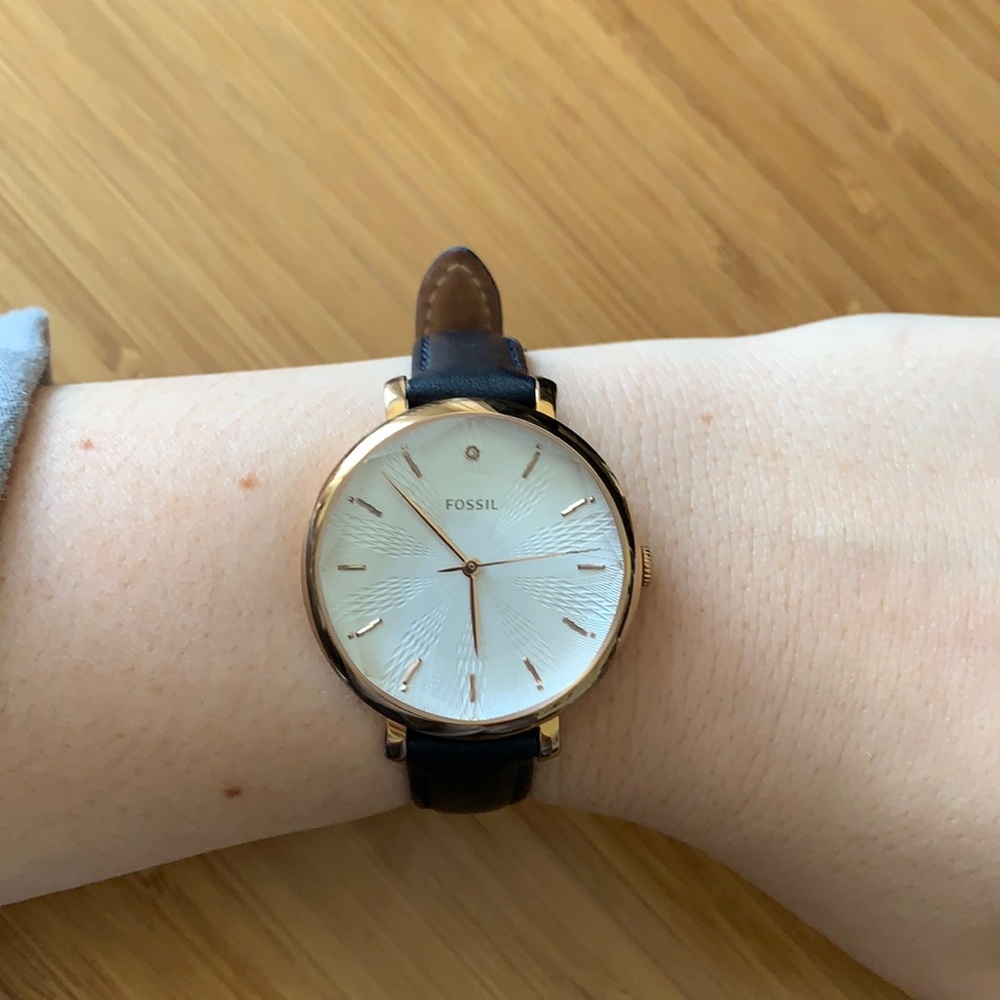 Fossil rose gold watch